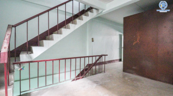 *****ทาวน์เฮ้าส์มือสอง 3 ชั้น ม.ซอยลาดพร้าว62 บางกะปิ ที่ราคาสุดคุ้ม ฟังก์ชัน 2 ห้องนอน 1 ห้องน้ำ เหมาะสำหรับทำเป็นโรงงานหรือโกดังเก็บสินค้า บนทำเลที่ดีเดินทางในเมืองสะดวกสบาย เชื่อมต่อถนนลาดพร้าว, ถนนสุทธิสาร, ถนนรามคำแหง, ถนนโชคชัย4 ใกล้เซ็นทรัลลาดพร้าว